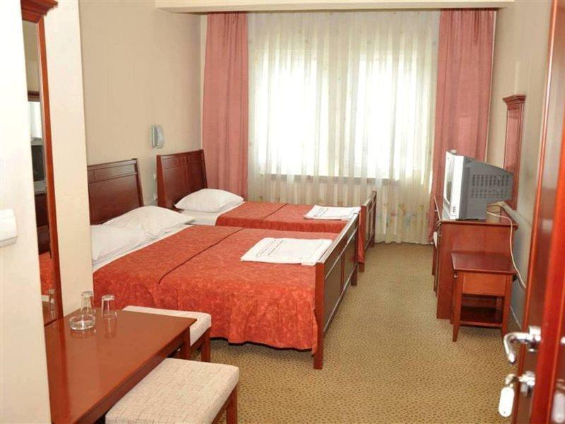 Hotel Atlas Yeni Pazar Dış mekan fotoğraf