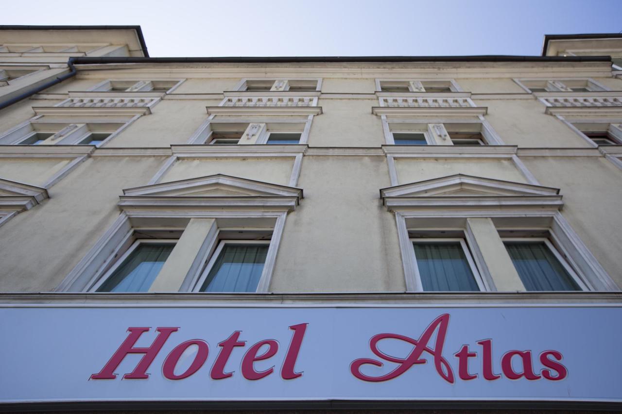 Hotel Atlas Yeni Pazar Dış mekan fotoğraf