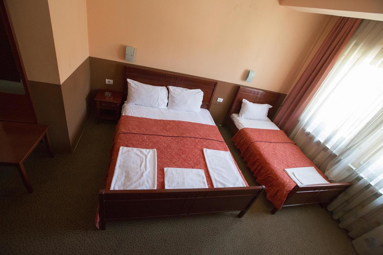 Hotel Atlas Yeni Pazar Dış mekan fotoğraf
