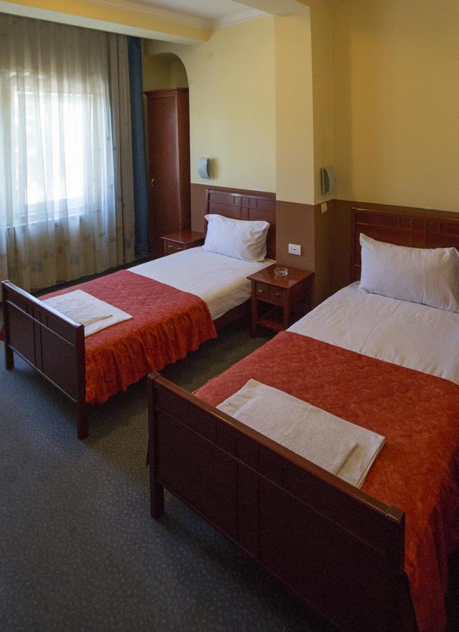Hotel Atlas Yeni Pazar Dış mekan fotoğraf